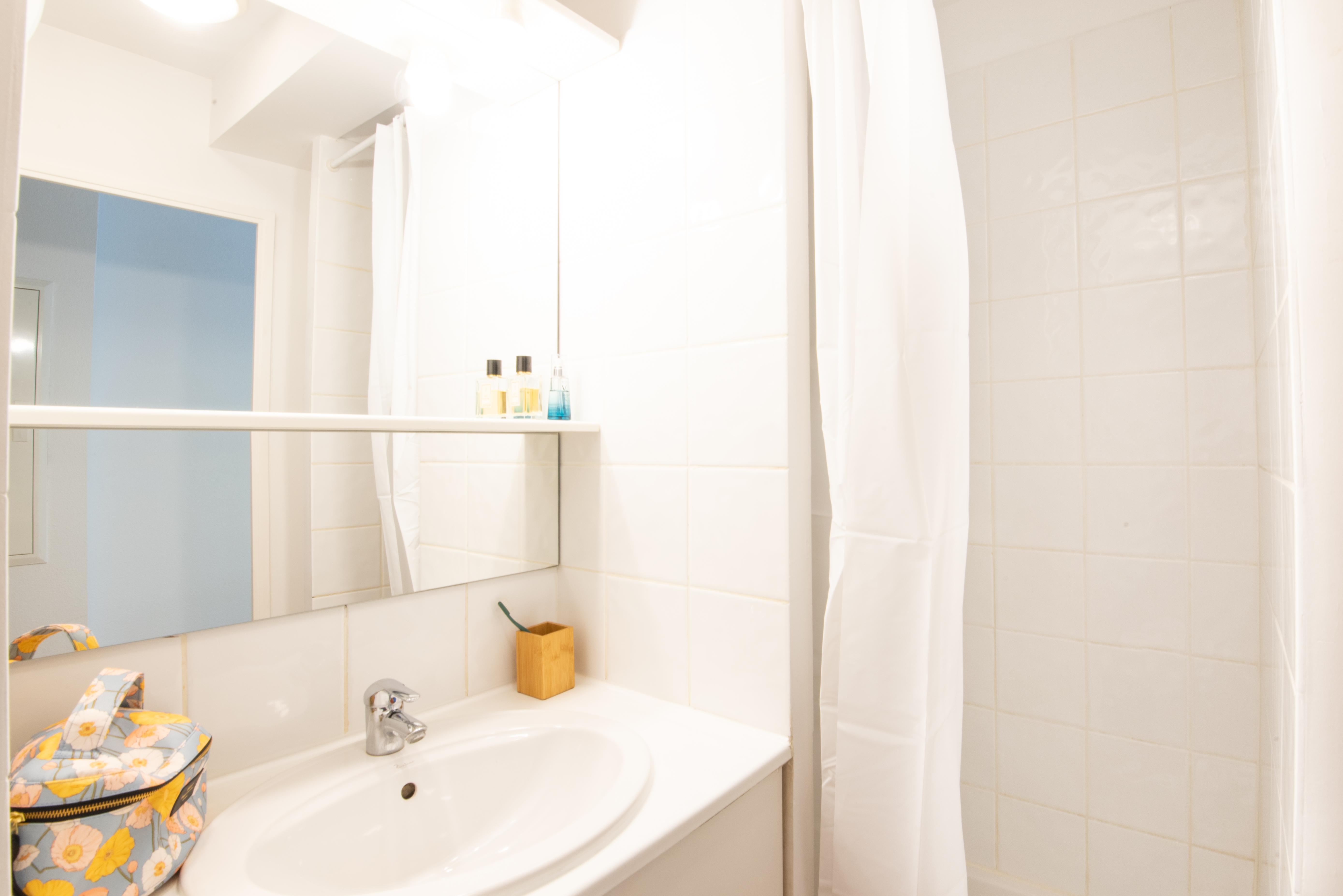 Comfort Aparthotel Aix Le Tholonet Exterior photo